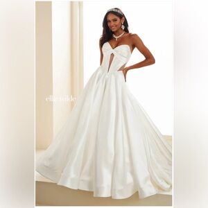Ellie Wilde White Strapless Prom Dress